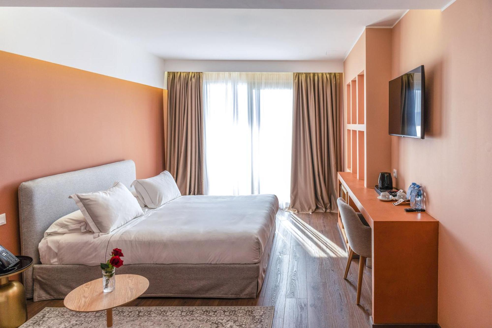 Hotel Vlora Priam, Affiliated By Melia Kültér fotó